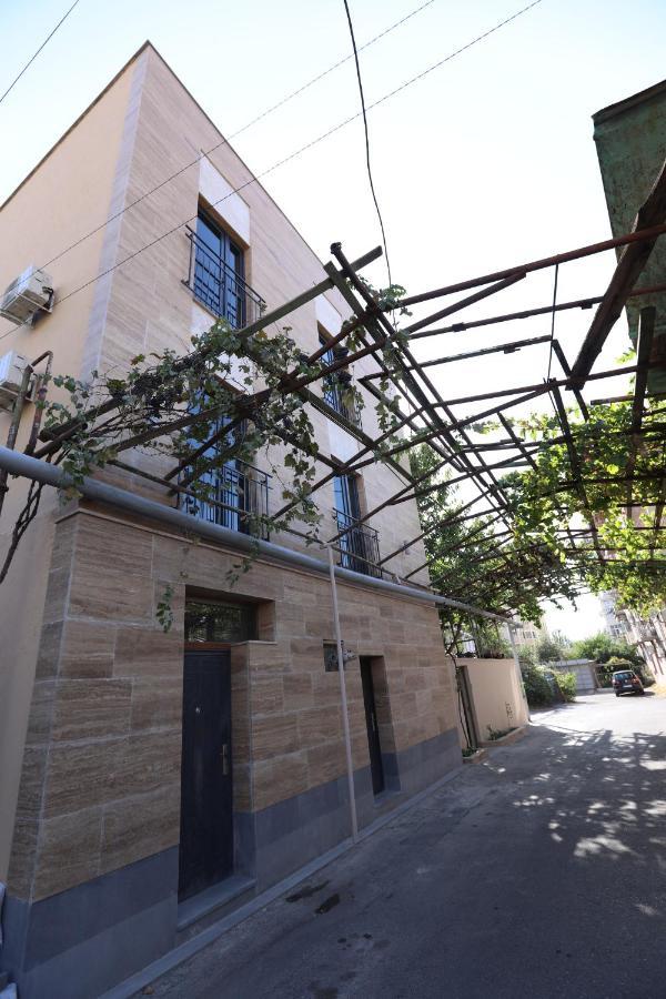 Hotelise I Bells-Of-Ireland Apartment Yerevan Exterior foto